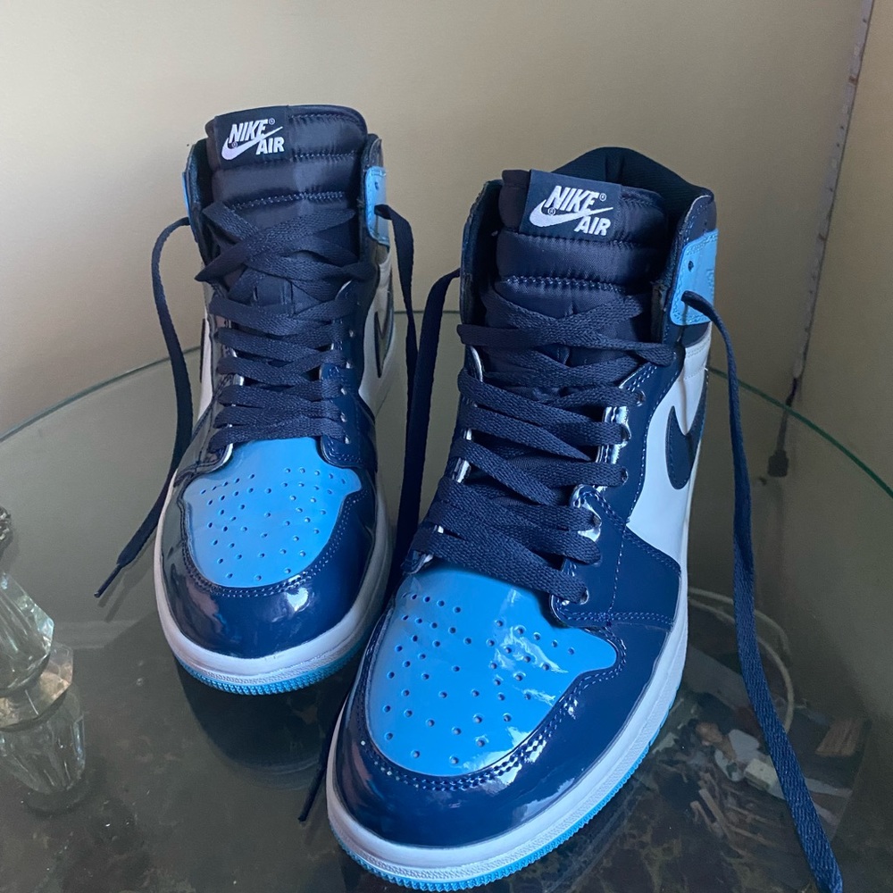 Jordan 1 Retro High UNC